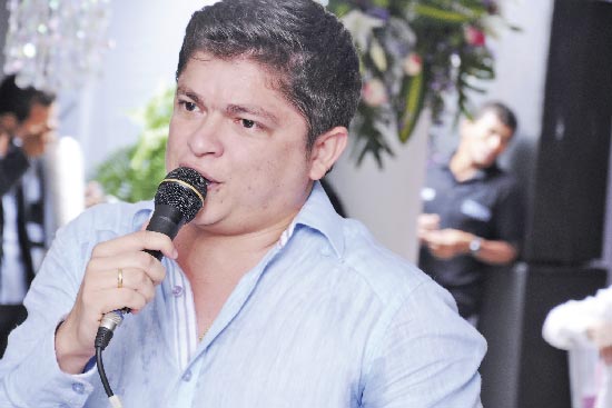 Daniel Maestre es el acordeonero opcional para 'El Mono' Zabaleta, quien no lo ha oficializado como su nuevo compañero tras la partida de 'Juancho' de la Espriella.