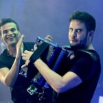 Silvestre Dangond llorando junto a Juancho de la Espriella en valledupar