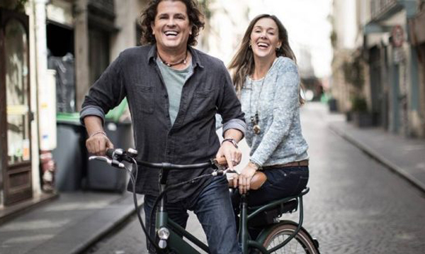 Le roban la bicicleta a Carlos Vives en Bogotá