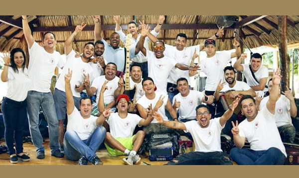 La nueva corista de Silvestre Dangond