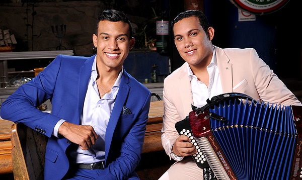 Juancho Fuentes e Iván Crespo presentan su primer sencillo titulado 'Gracias'