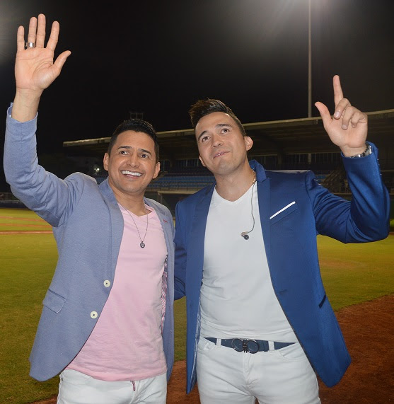 Colombia prende las velitas con Jorge Celedón y Sergio Luis Rodríguez