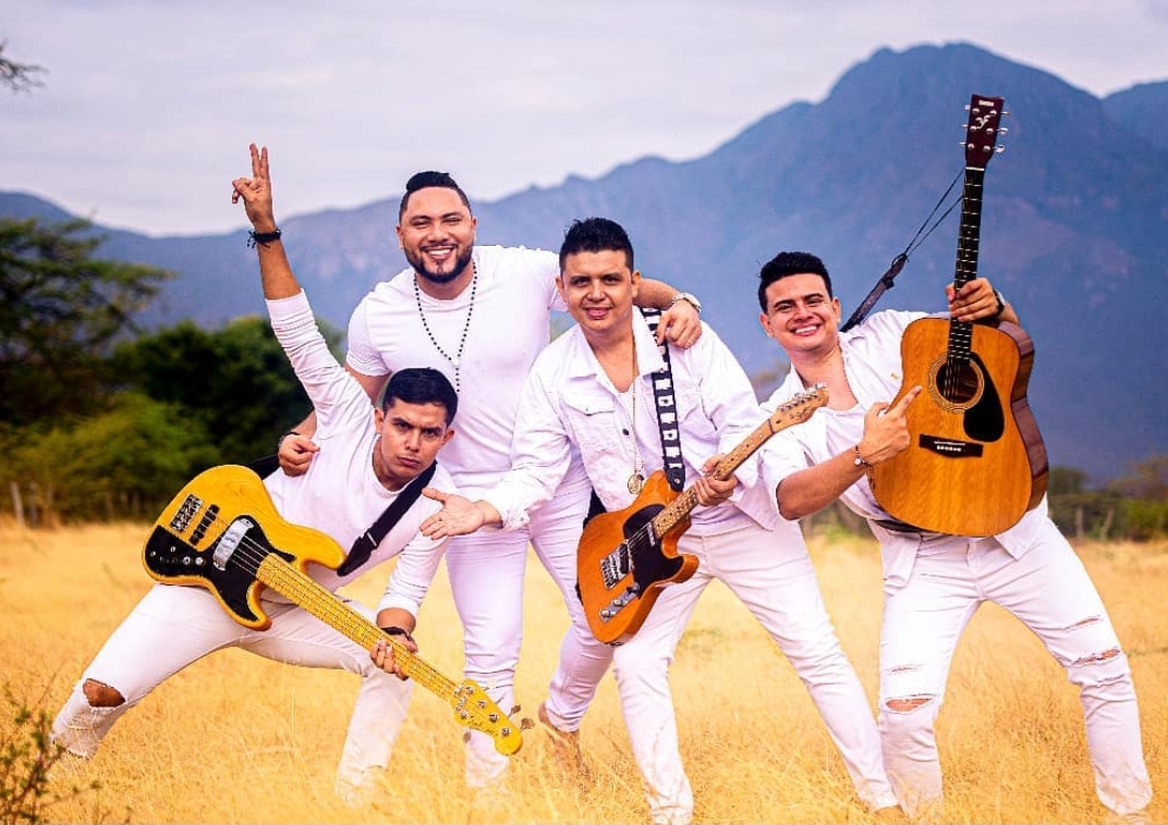 Grupo "Castillo´s" una propuesta para el rescate del vallenato en Guitarra