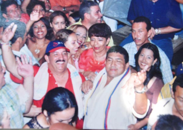 Poncho Zuleta Y Sagrario