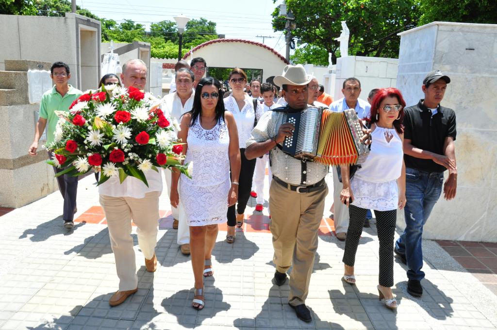 Homenaje a Escalona