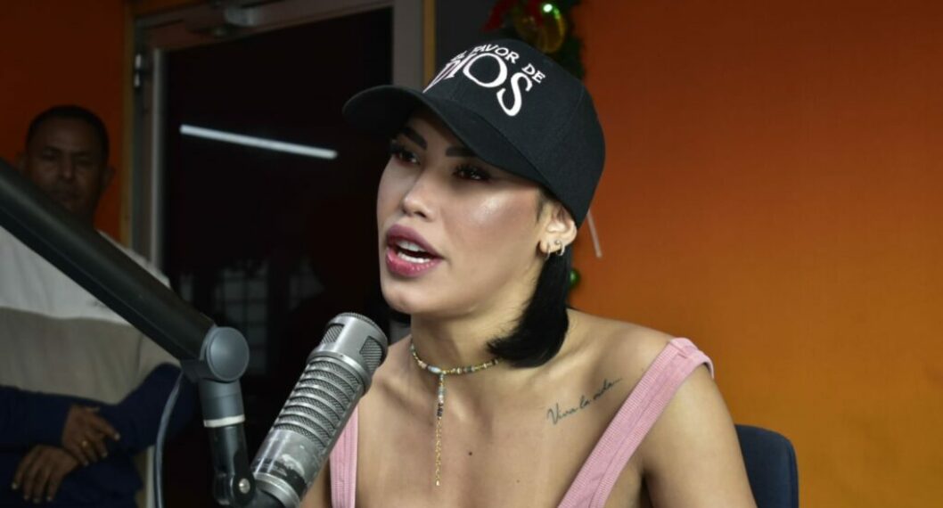 Ana del Castillo